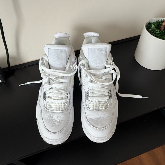 *SOLD* - Picture 2 of 13